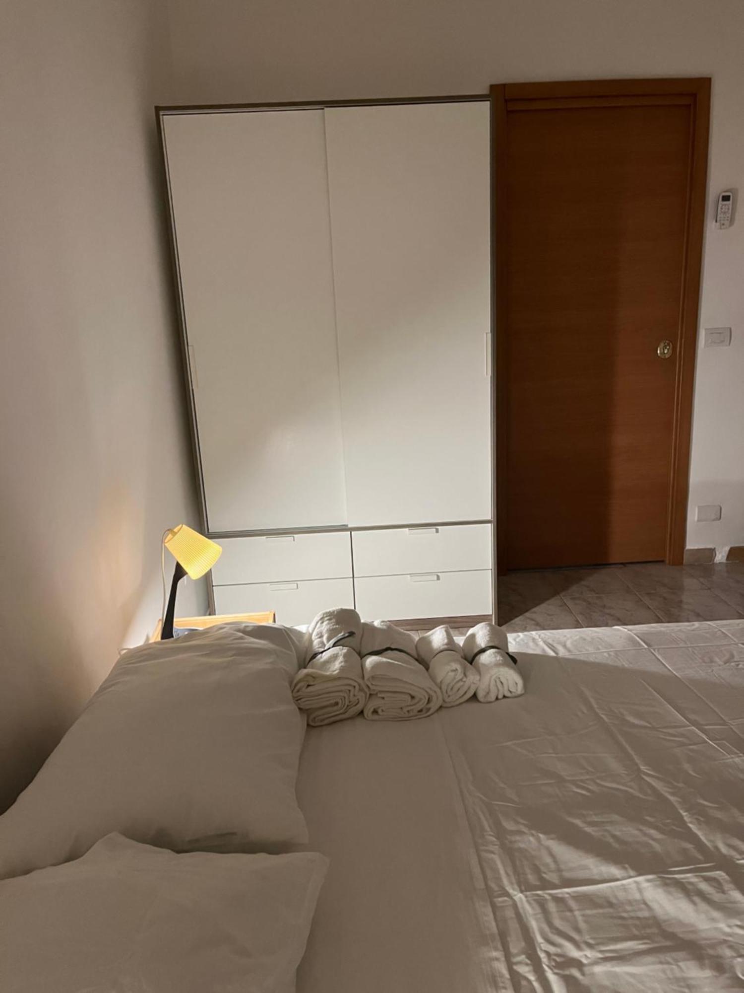 Scalo 71 Guest House Rome Buitenkant foto
